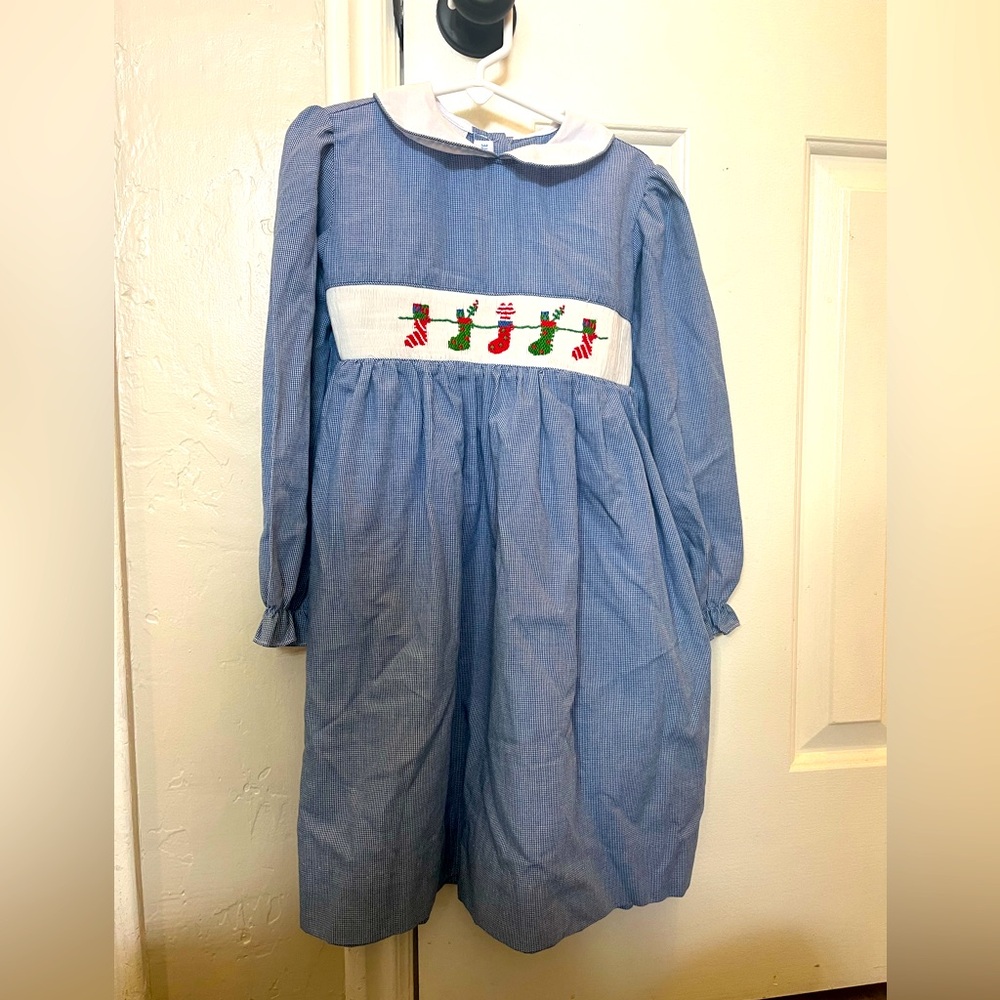 Blue gingham Vive Le Fête long sleeve smocked Christmas dress. Size 5. EUC